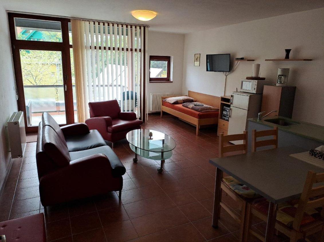 Apt C-3 V Arealu Doky Lipno - Bezbarierovy Lipno nad Vltavou Esterno foto